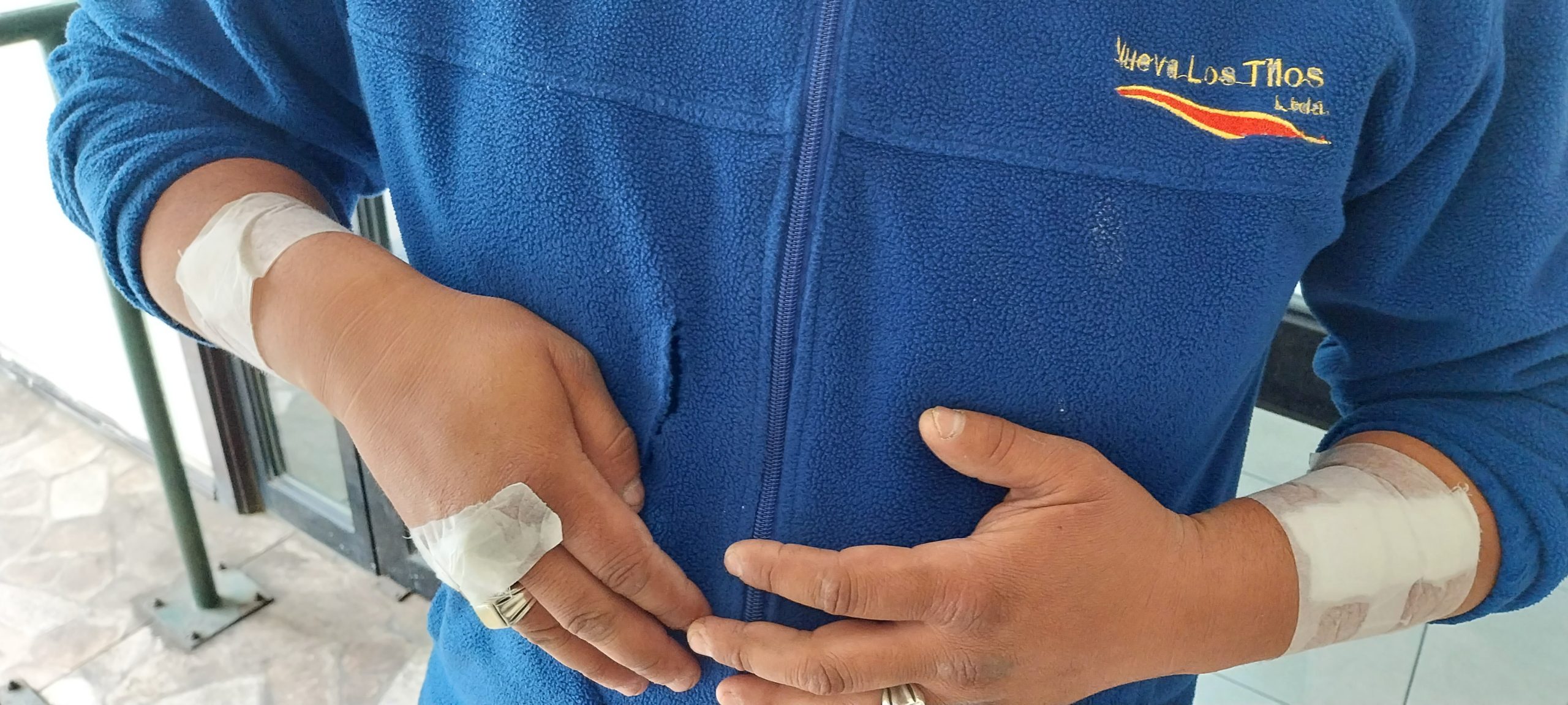 TOME :CONDUCTOR DE TAXIBUS FUE ASALTADO ESTA MAÑANA MIENTRAS PREPARABA SU BUS PARA SALIR A TRABAJAR.