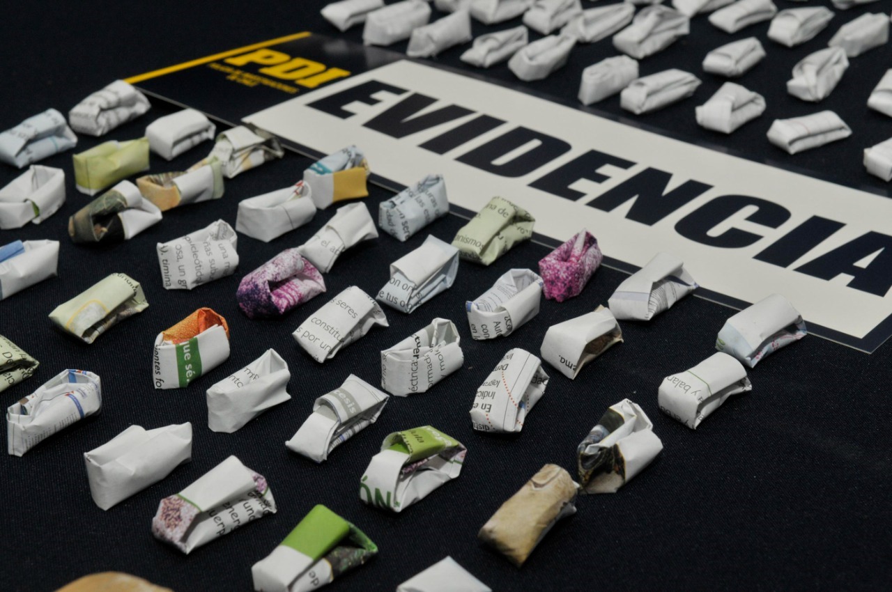 PDI DE LOTA DETUVO A 3 PERSONAS POR INFRACCIÓN A LEY 20.000